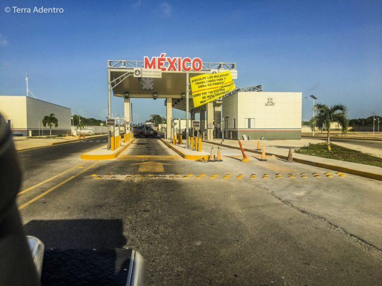 Cruzando a Fronteira do México, o nosso primeiro país da América do Norte