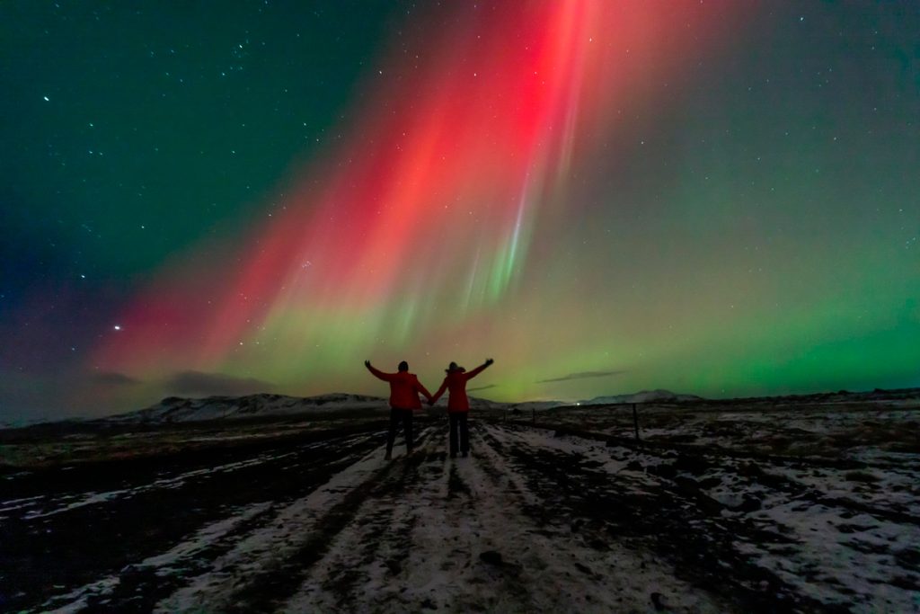 Henrique Fonseca e Sabrina Chinellato na Aurora Boreal